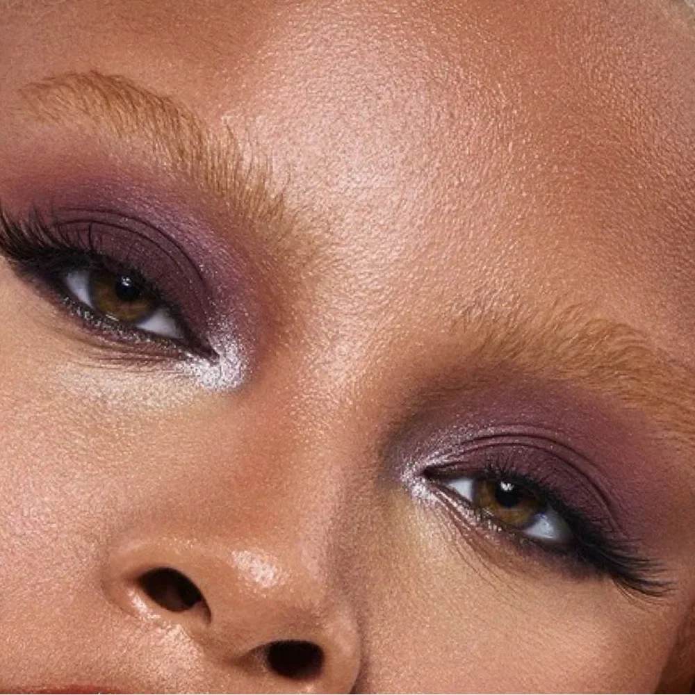 r.e.m. beauty Midnight Snack Eyeshadow Palette